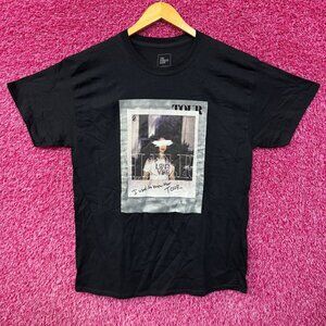 HER I Used to Know Her Tour Dates Polaroid Urban Pop Tee M